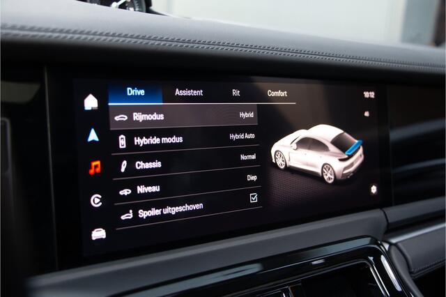Porsche PANAMERA 2.9 4 E-Hybrid 470PK | 2025 | ACC | Stoelventilatie + Stuurverwarming | Camera | Lane & Side Assist | Softclose | Bose | Achterasbesturing | Memory 2x | 21"| Fabrieksgarantie | Geluid- en warmtewerend glas | Interieurverlichting kleur | 5 Zits | Sport Ch