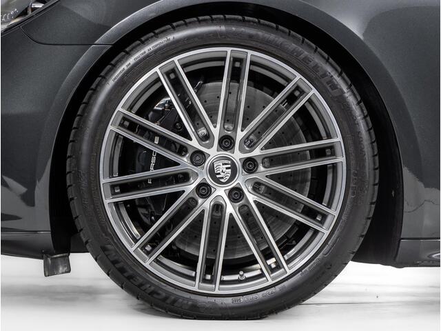 Porsche PANAMERA Turbo S E-Hybrid Sport Turismo