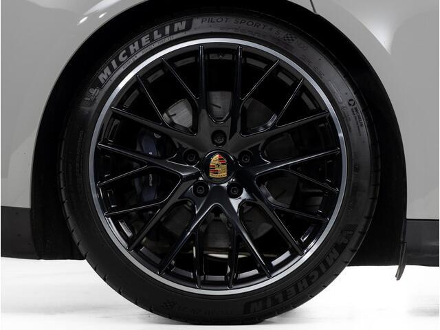 Porsche PANAMERA 4 E-Hybrid Sport Turismo Platinum Edition