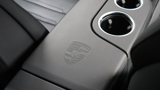 Porsche PANAMERA Sport Turismo 2.9 4 E-Hybrid Platinum Edition | Massage | Head-up | Panoramadak | Stoelventilatie | BOSE Sound | Sportuitlaat