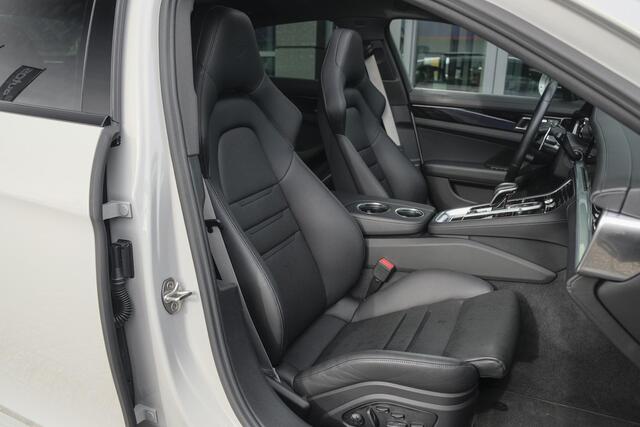 Porsche PANAMERA 2.9 4 462pk E-Hybrid Platinum Sport design Panoramadak 5-zits 4-wielsturing Luchtvering Sportuitlaat Matrix Stoelkoeling