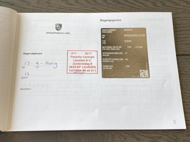 Porsche PANAMERA 4.0 Turbo S E-Hybrid BURMESTER 3D PCCB NL-AUTO PANORAMADAK 680PK PORSCHE-APPROVED GARANTIE 99DKM