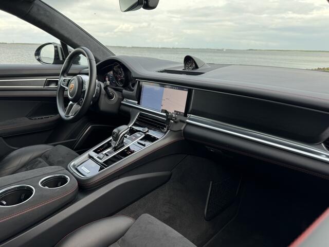 Porsche PANAMERA 4.0 GTS Pano Sport-chrono BOSE
