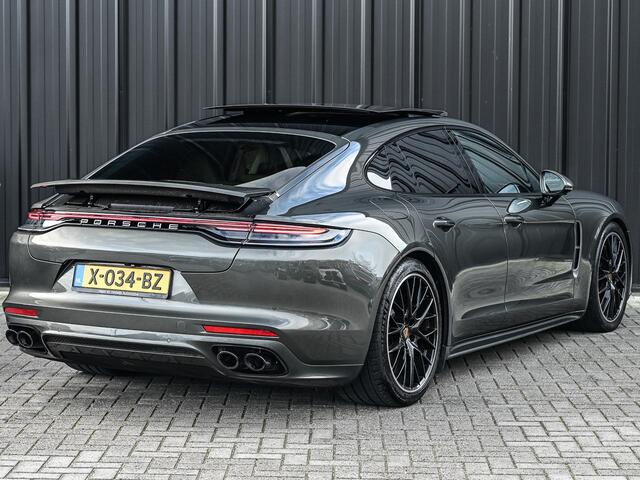 Porsche PANAMERA 2.9 4 E-Hybrid Platinum Edition · NL-auto · Panorama dak · Head up · Sport chrono · Ambiance interieur · Soft close · Bose Sound · Keyless entree · 360 Camera · Adaptieve cruise · Sport Pakket ·