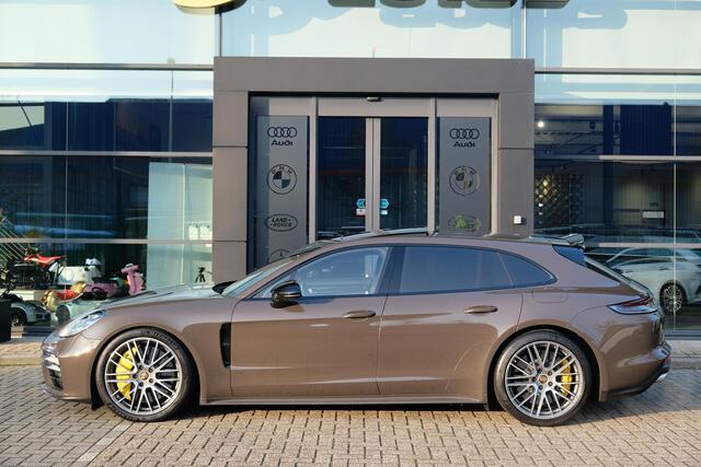 Porsche PANAMERA Sport Turismo 4.0 V8 Turbo S 700pk E-Hybrid Panoramadak Keramisch Luchtvering 4-wielsturing NLauto 1e eigenaar!