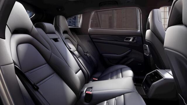 Porsche PANAMERA 4S E-Hybrid Sport Turismo