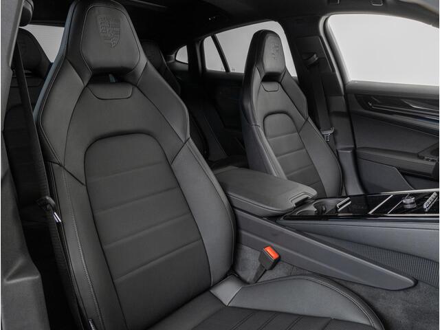 Porsche PANAMERA 4 E-Hybrid
