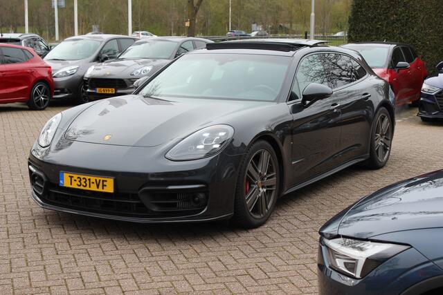 Porsche PANAMERA Sport Turismo 2.9 4 E-Hybrid Platinum Edition / Panoramadak / 360Camera / Sportdesign+Chrono / Luxe Leder / Luchtvering / Keyless / Bose / 21'' / Stoelverwarming4x / Dodehoek / DAB / Cruise Control Adaptief