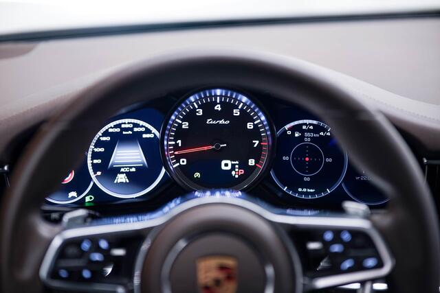 Porsche PANAMERA Sport Turismo 4.0 Turbo | Panoramadak | Sport Design |