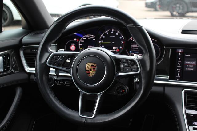 Porsche PANAMERA Sport Turismo 2.9 4 E-Hybrid / BTW / Panoramadak / 360Camera / Head-up / Achterasbesturing / Carbon intr. / Bose / Adaptieve Stoelen / 21'' / Keyless / Sportdesign+Chrono / Softclose / Ventilatie / Sportuitlaat / Dodehoe