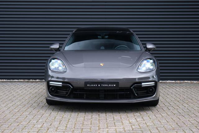 Porsche PANAMERA Sport Turismo 4.0 Turbo S E-Hybrid / Keramische remmen / Apple Carplay / Panoramadak / Sportuitlaat / Sport Chrono /