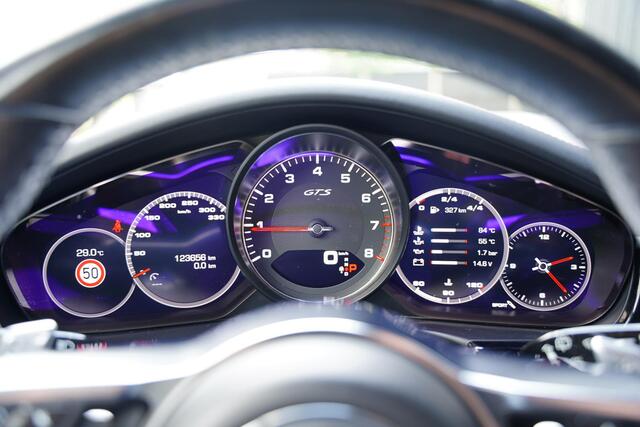 Porsche PANAMERA Sport Turismo 4.0 GTS / Panoramadak / Sportuitlaat