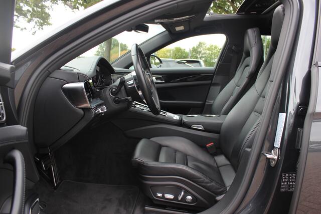 Porsche PANAMERA Sport Turismo 2.9 4 E-Hybrid / Panoramadak / 360Camera / Achterasbesturing / Softclose / Sportdesign+Chrono / Luchtvering / 21'' / Leder / Bose / DAB / Stoelverwarming / Cruise Control Adaptief