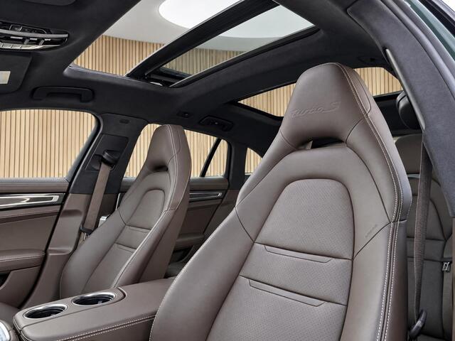 Porsche PANAMERA Sport Turismo 4.0 Turbo S E-Hybrid PTS |Keramisch |Pano |Soft Close |Massage |Stoelventilatie |Head-Up