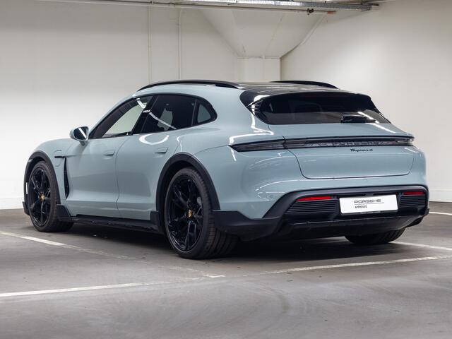 Porsche Taycan 4 Cross Turismo