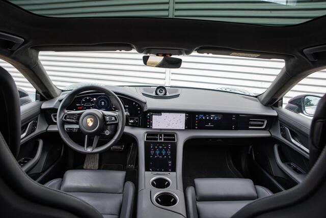 Porsche Taycan Sport Turismo GTS 93 kWh Panodak Leer Memory Bose