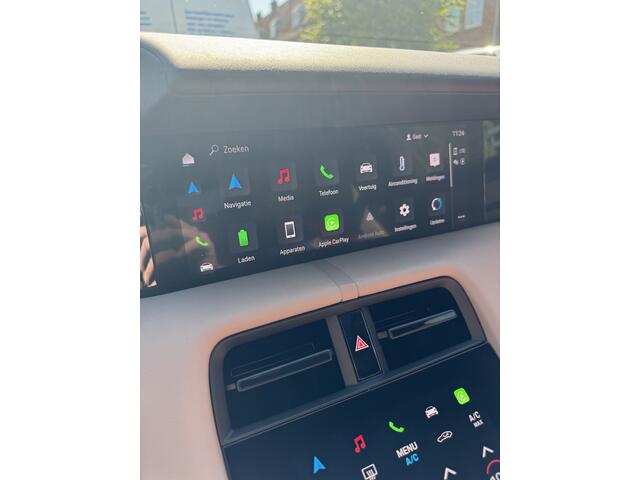 Porsche Taycan 4S Performance 84 kWh PANO | BOSE | NIEUW!