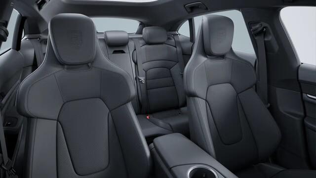 Porsche Taycan Sport Tursimo Performance-Accu Plus