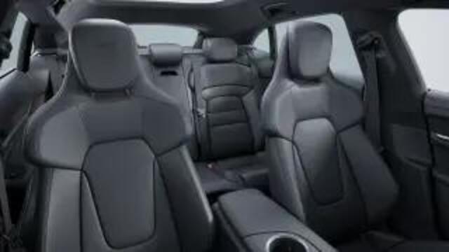 Porsche Taycan Cross Turismo 4 105 kWh