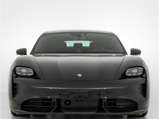 Porsche Taycan Turbo S