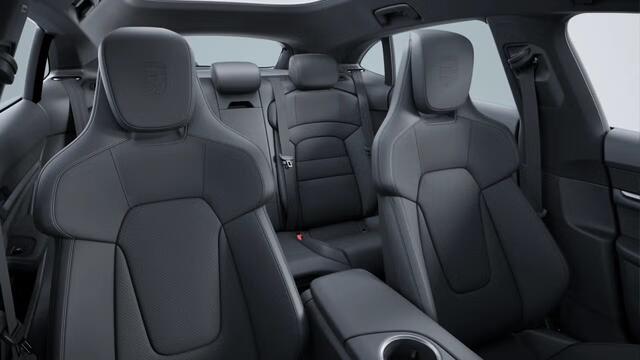 Porsche Taycan 4 Cross Turismo Performance-Accu Plus