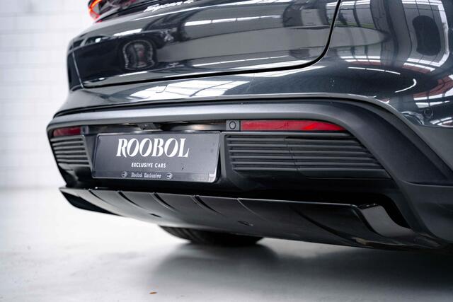 Porsche Taycan Cross Turismo 4 93 kWh