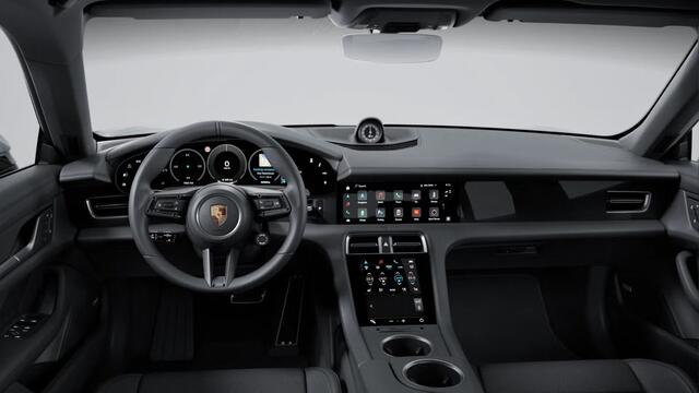 Porsche Taycan 4 Cross Turismo