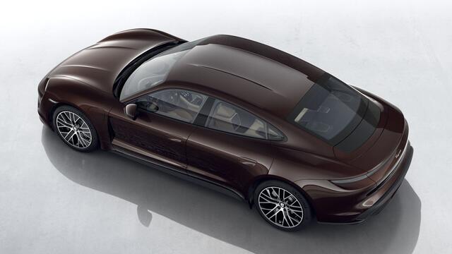 Porsche Taycan 