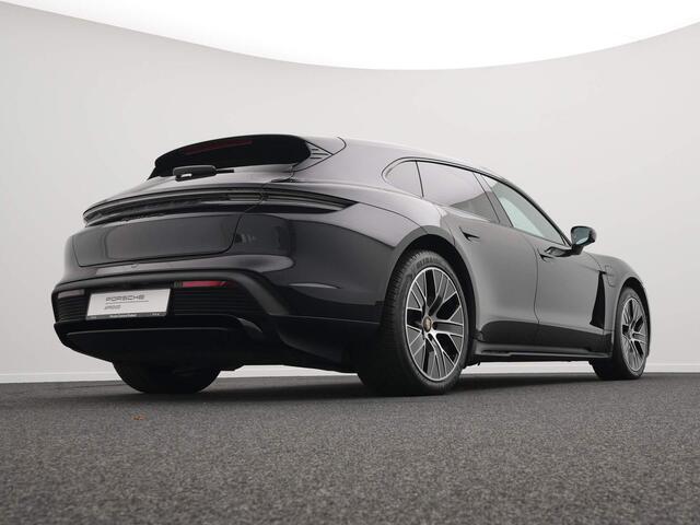 Porsche Taycan Sport Turismo GTS