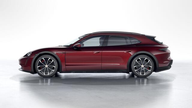 Porsche Taycan 4S Cross Turismo