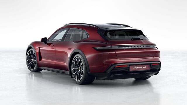 Porsche Taycan 4S Cross Turismo