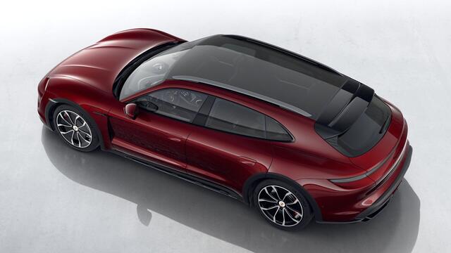 Porsche Taycan 4S Cross Turismo