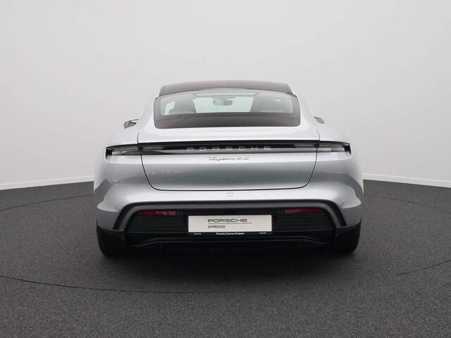 Porsche Taycan 4S