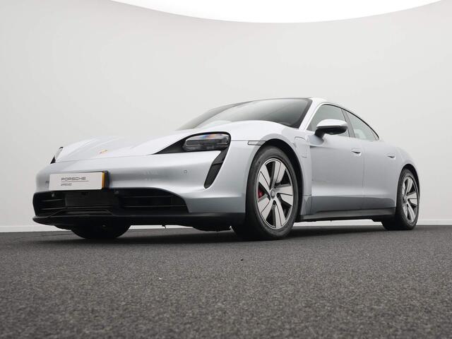 Porsche Taycan 4S