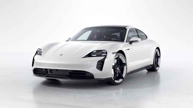 Porsche Taycan GTS
