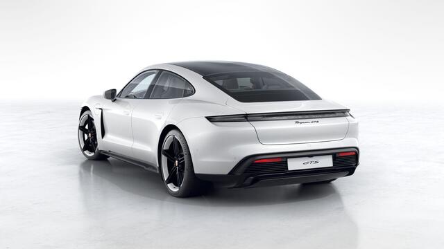 Porsche Taycan GTS