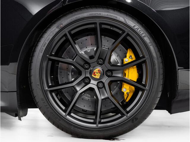 Porsche Taycan GTS