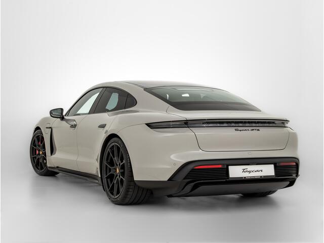 Porsche Taycan GTS