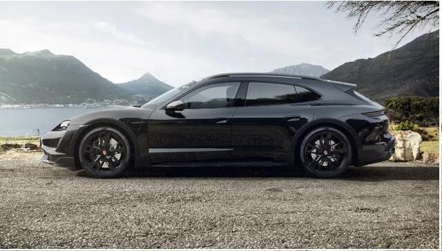 Porsche Taycan Turbo Cross Turismo