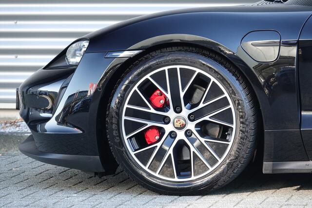 Porsche Taycan 4S Performance accu 93 kWh | Pano | Achterasbesturing | Sport Chrono | Warmtepomp | Bose |