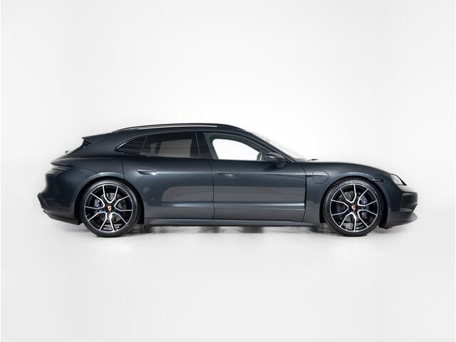 Porsche Taycan Sport Tursimo