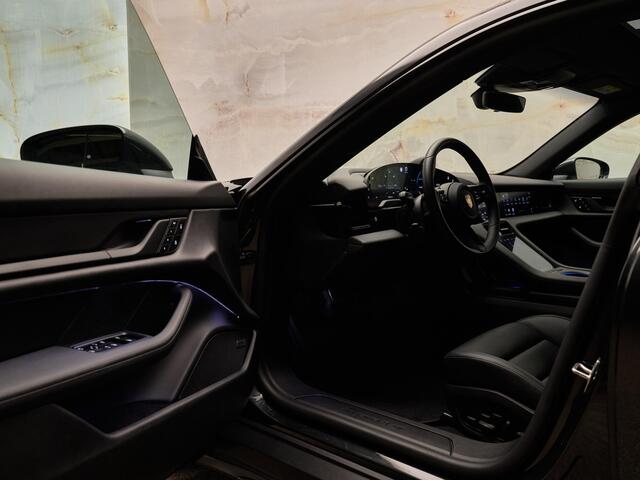 Porsche Taycan Cross Turismo 4, pano, Offroad Design, Bose, ACC, bijrijdersdisplay, InnoDrive, luchtv., sp.chrono, 21", memory, privacy