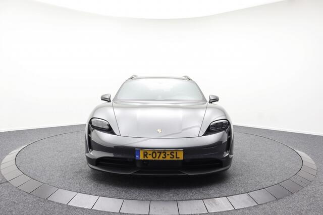Porsche Taycan Performance Accu Plus | Sport Chrono | Luchtvering | Pano | Bose