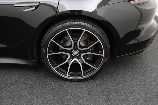 Porsche Taycan Sport Turismo 79 kWh 327 PK Sportleder Memory 21" RS velgen Bose 5P.