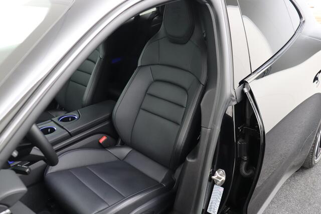 Porsche Taycan Sport Turismo 79 kWh 327 PK Sportleder Memory 21" RS velgen Bose 5P.