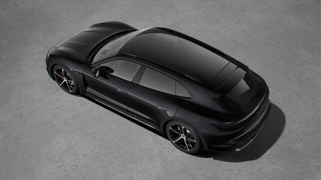 Porsche Taycan 4S Cross Turismo