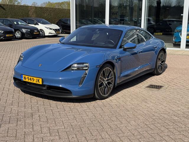 Porsche Taycan Performance Accu Plus 84 kWh / 360Camera / Head-up / Luchtvering / 20'' / Achterasbesturing / Leder / Porsche InnoDrive / Keyless / Navigatie / Stoelverwarming / Warmtepomp / ACC