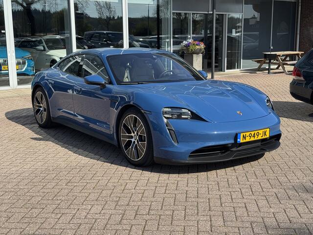 Porsche Taycan Performance Accu Plus 84 kWh / 360Camera / Head-up / Luchtvering / 20'' / Achterasbesturing / Leder / Porsche InnoDrive / Keyless / Navigatie / Stoelverwarming / Warmtepomp / ACC
