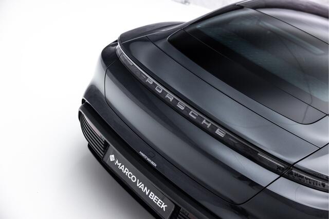 Porsche Taycan 4S Performance 84 kWh | Pano | Bose | 21" | Luchtvering