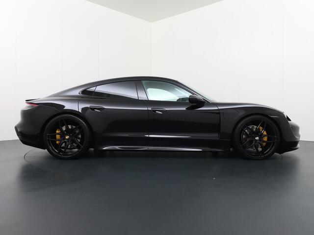 Porsche Taycan Performance 84 kWh 20" Turbo Velgen Panoramadak Warmtepomp Camera Dealer onderhouden